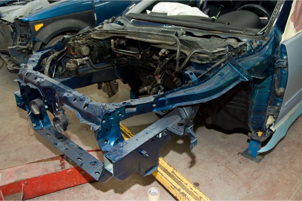 No.1 Best Auto Frame Repair - Dallas Auto Paint